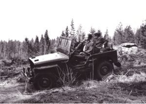Triangle Motor Co. Jeep Willys 28 osa 1